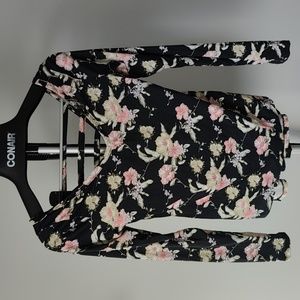 Blouse with floral